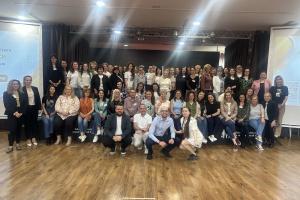 Кадър - ежегодно Family Photo от Срещата на специалистите по човешки ресурси